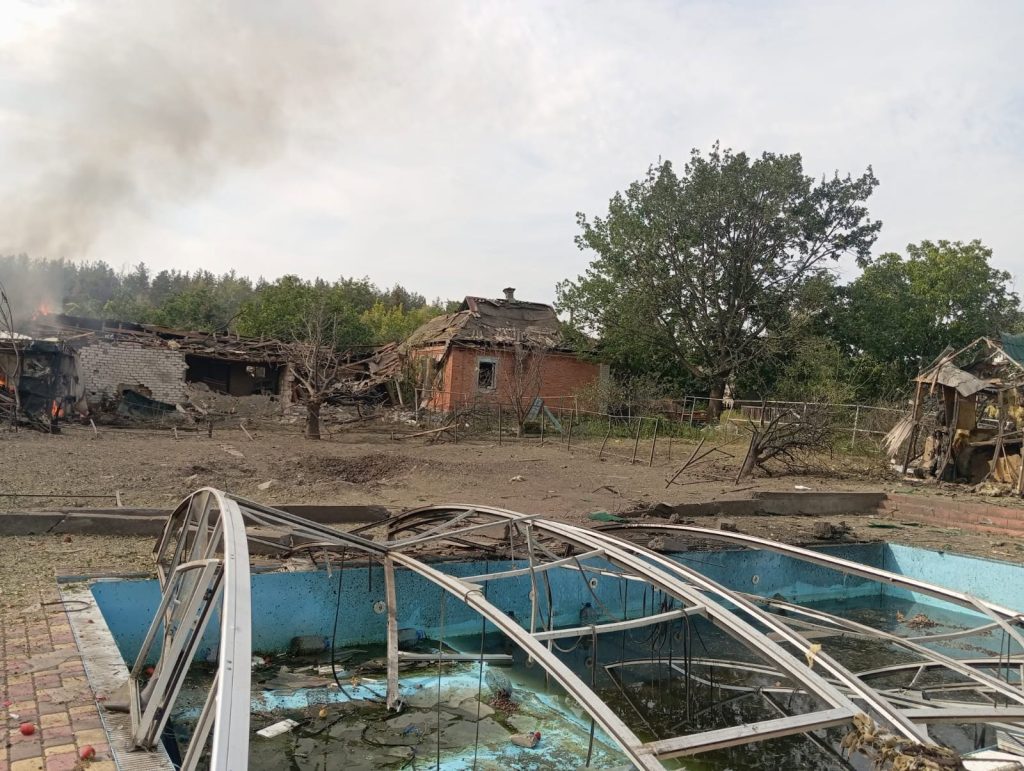 Пʼять КАБів на Оскіл: поранене подружжя Пʼять КАБів на Оскіл: поранене подружжя