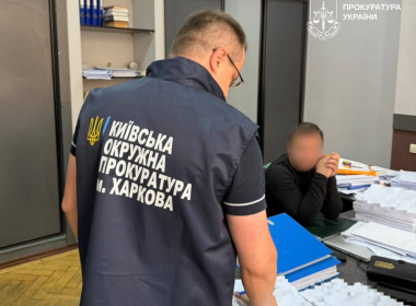 У Харкові судитимуть таксиста, якого звинувачують у вивезенні військового з частини за $800