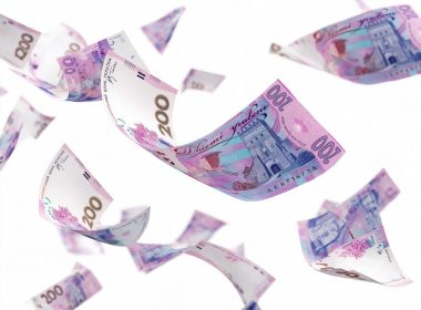 Гроші на освіту та бізнес для ВПО та не тільки: які є можливості