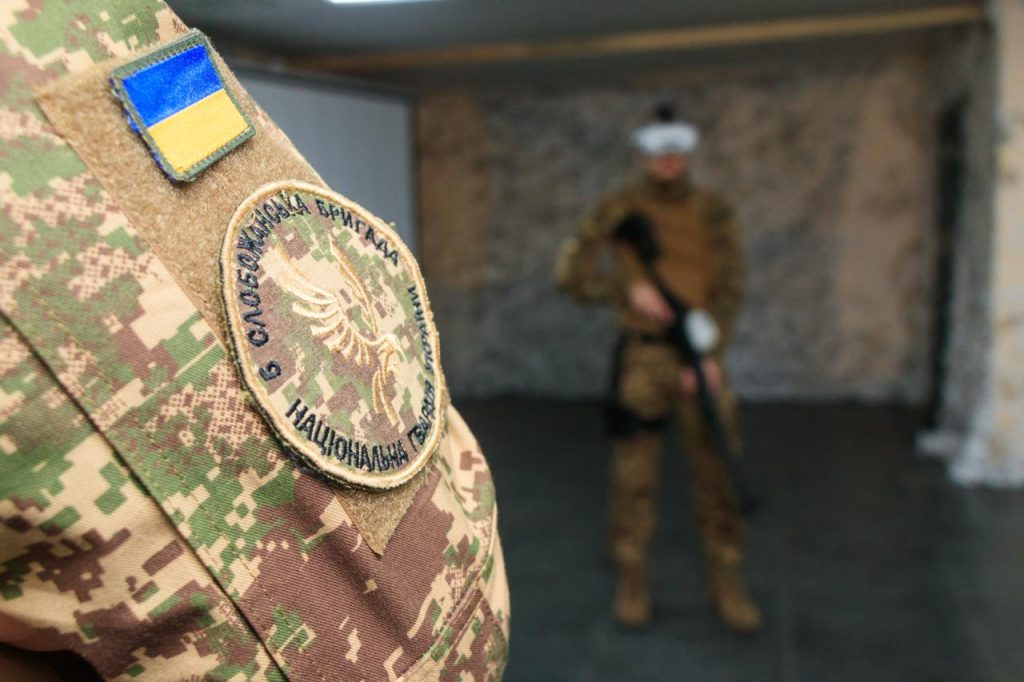 Військові бригади «Скіф» тренуються збивати FPV-дрони у віртуальній реальності Військові бригади «Скіф» тренуються збивати FPV-дрони у віртуальній реальності