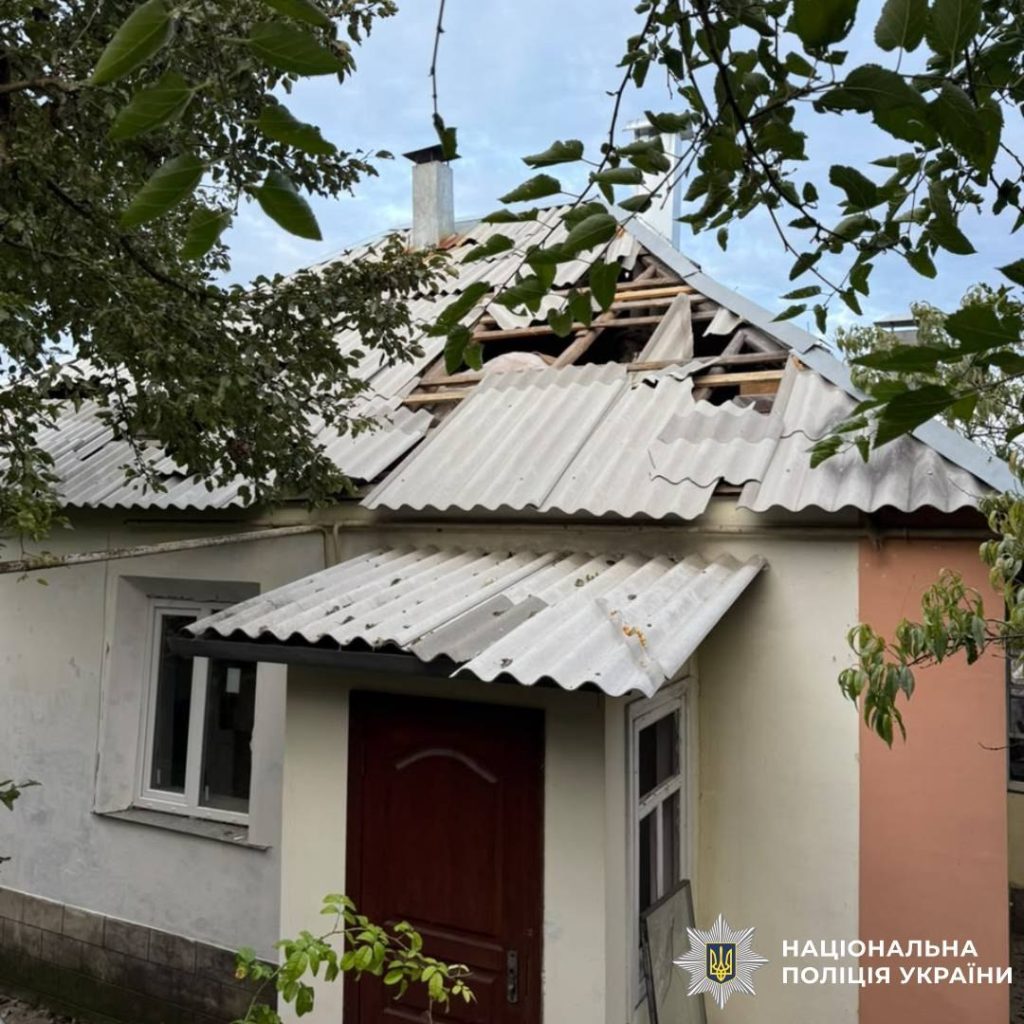 росіяни атакували чотири райони Харківщини минулої доби росіяни атакували Харківщину: пошкоджений будинок