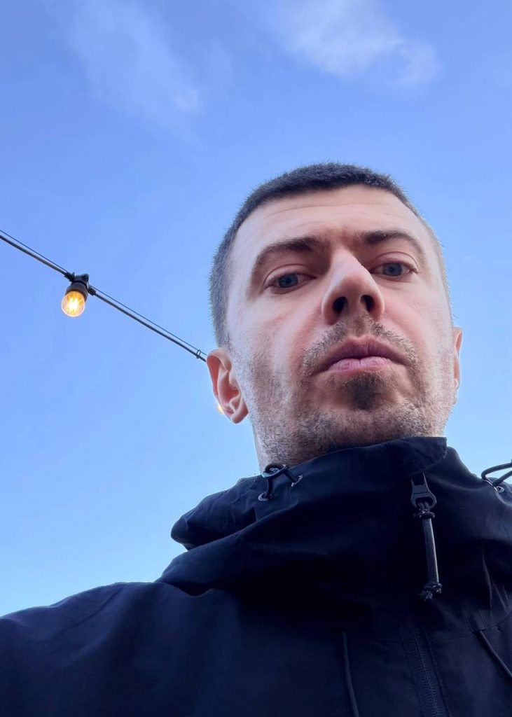 «Повагу до військових варто виявляти щодня, а не піддаватися впливу ворога»: думки військових щодо 1 жовтня Ветеран Роман Черненко