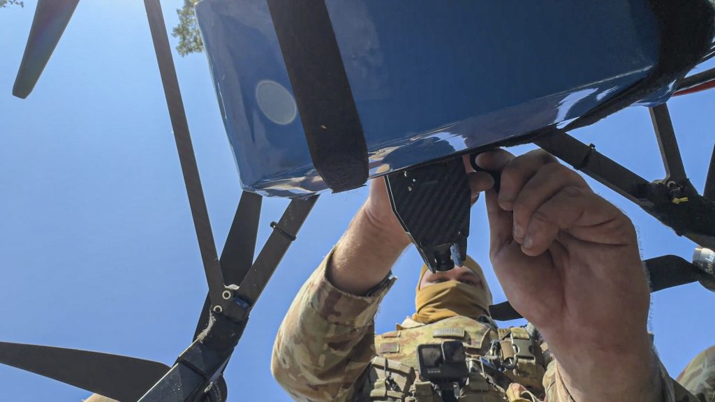 Ліси Харківщини в оптоволокні: репортаж із Вовчанського напрямку Дрон