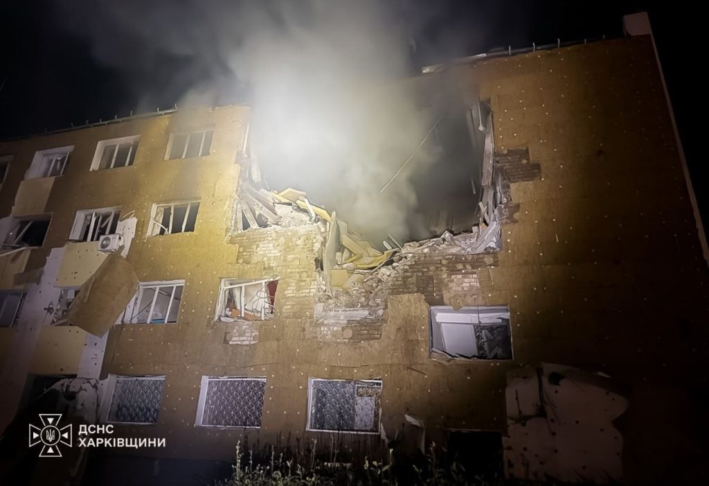 Троє людей загинули, восьмеро постраждали через удари по Харківщині