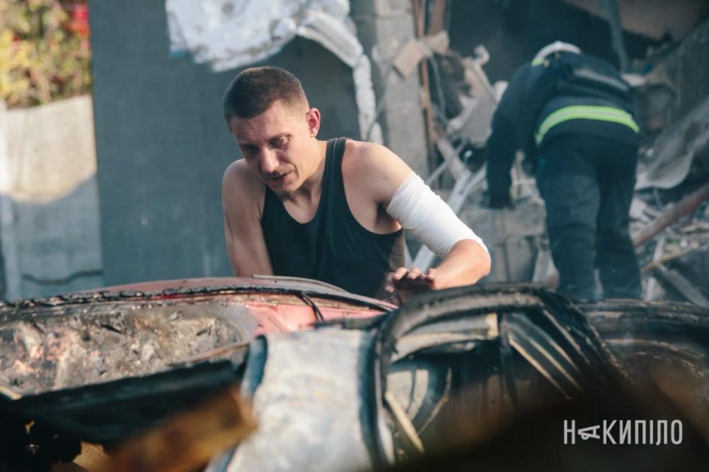 російська атака на Харків: фоторепортаж