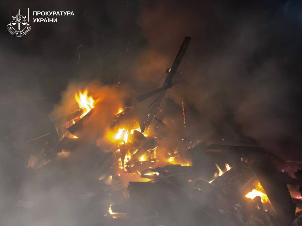 На Харківщині в ДТП загинула мати семимісячної дівчинки На Харківщині в ДТП загинула мати семимісячної дівчинки