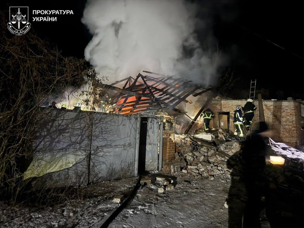 На Харківщині в ДТП загинула мати семимісячної дівчинки На Харківщині в ДТП загинула мати семимісячної дівчинки