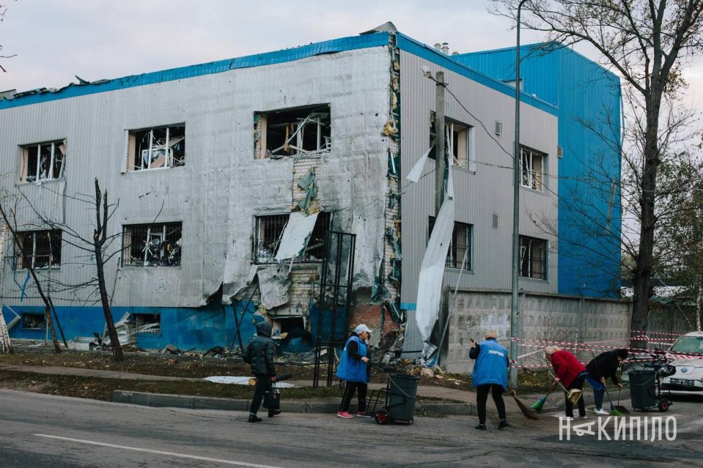 росіяни вверечі 4 жовтня атакували Харків «Бандеролями»: фото