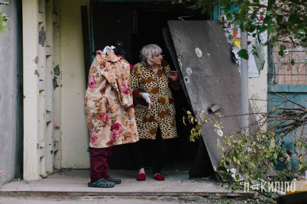 Харків атакували КАБи: деталі та фото з місця удару Харків атакували КАБи: деталі та фото з місця удару