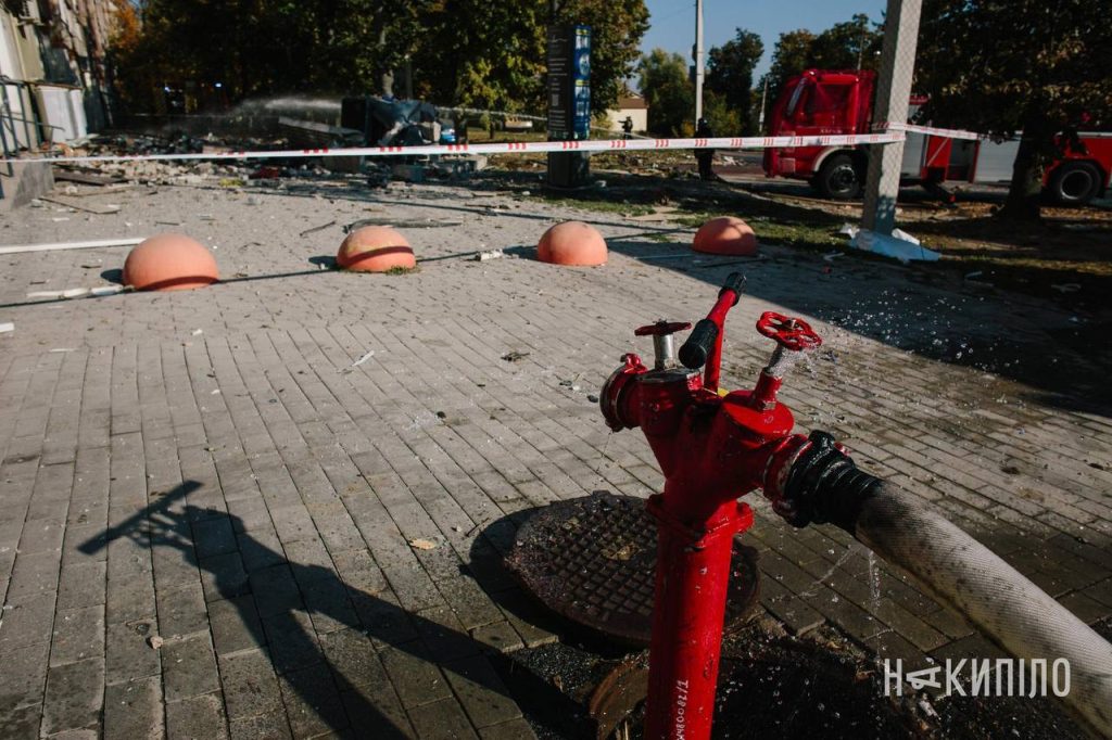 12 постраждалих через обстріл Харкова: фоторепортаж 12 постраждалих через обстріл Харкова: фоторепортаж