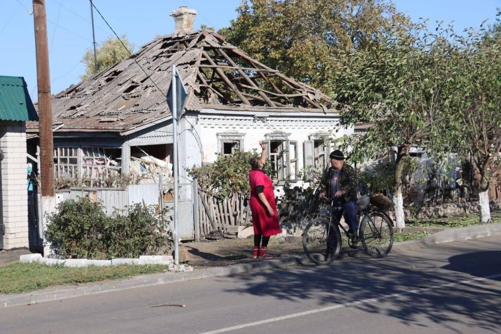 57 пошкоджених будинків у Лозівській громаді через обстріли росіян 57 пошкоджених будинків у Лозівській громаді через обстріли росіян