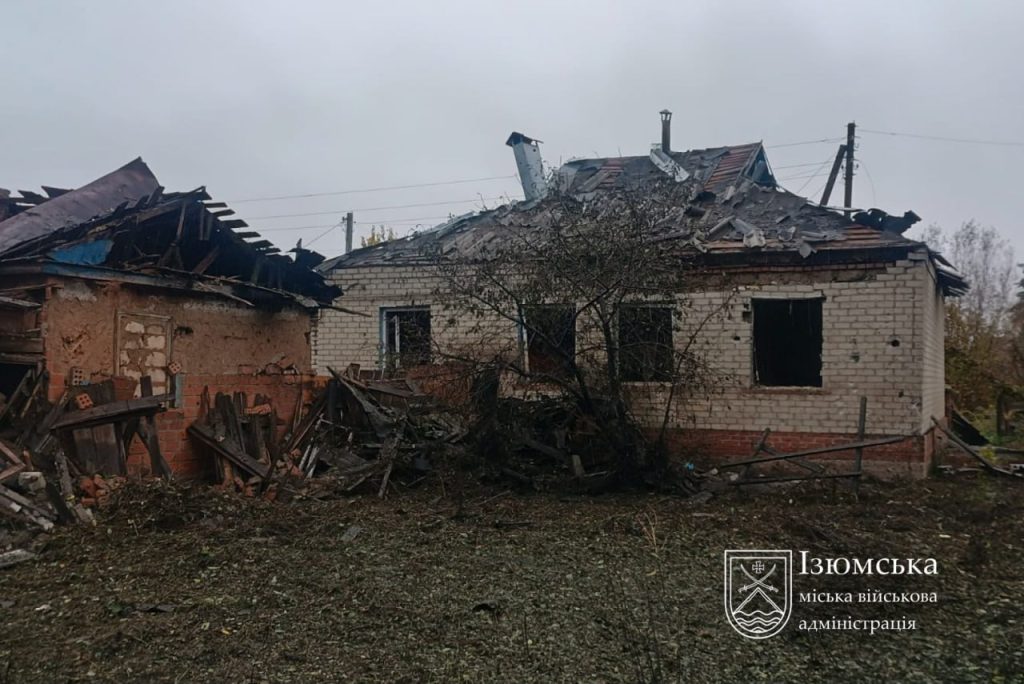 росіяни двічі атакували Ізюм КАБами росіяни двічі атакували Ізюм КАБами