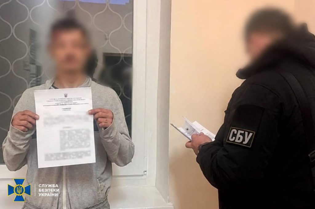 російському військовому загрожує довічне за вбивства на Харківщині російському військовому загрожує довічне за вбивства на Харківщині