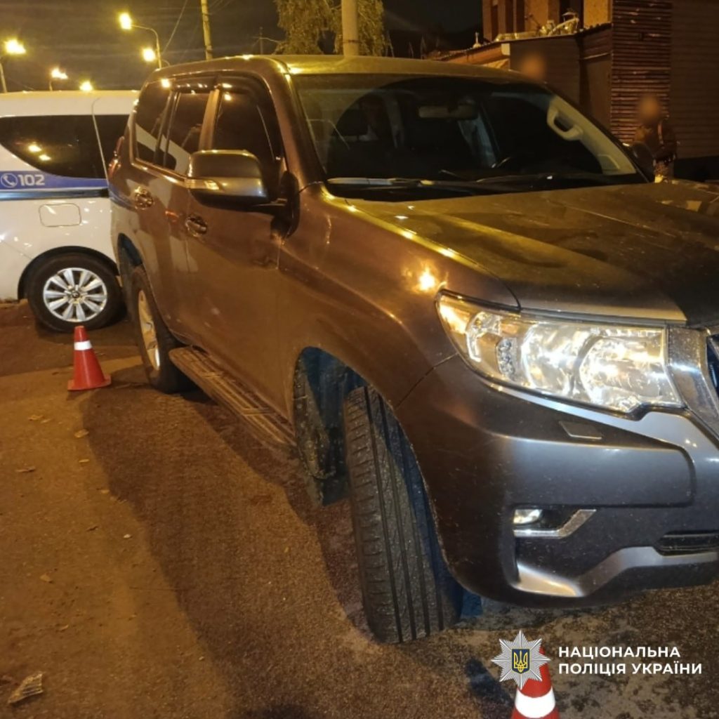 Поліція розслідує стрілянину в Харкові як хуліганство Поліція розслідує стрілянину в Харкові як хуліганство