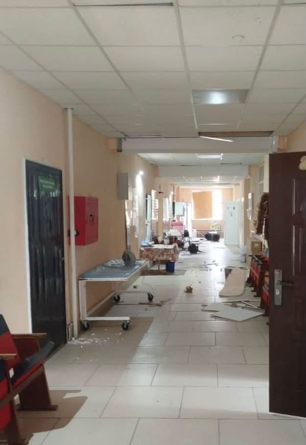 На Куп’янщині дрон атакував мікроавтобус: двоє людей поранені На Куп’янщині дрон атакував мікроавтобус: двоє людей поранені