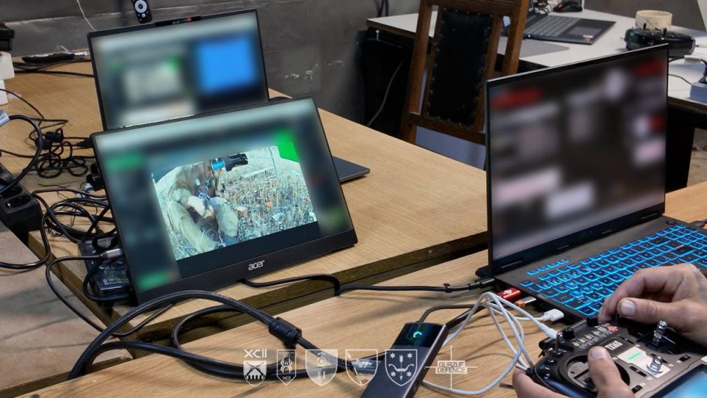 Українські військові евакуювали пораненого з фронту повітряним дроном Українські військові евакуювали пораненого з фронту повітряним дроном