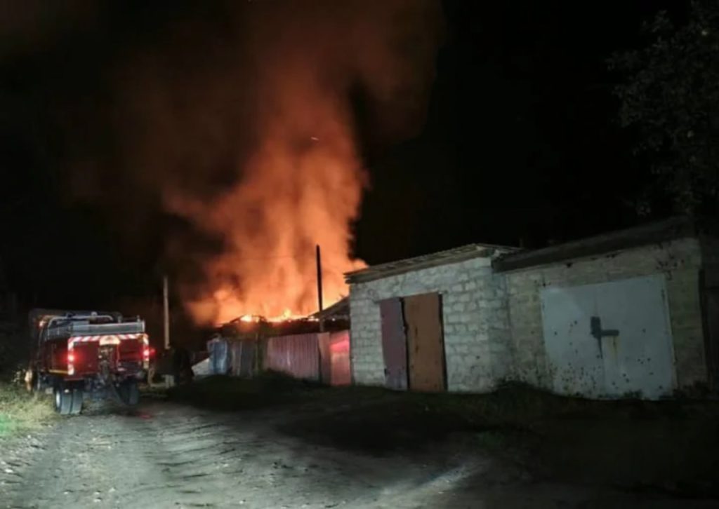 Наслідки обстрілів Харківщини: загинула жінка, постраждали понад 15 дорослих і дітей Наслідки обстрілів Харківщини: загинула жінка, постраждали понад 15 дорослих і дітей